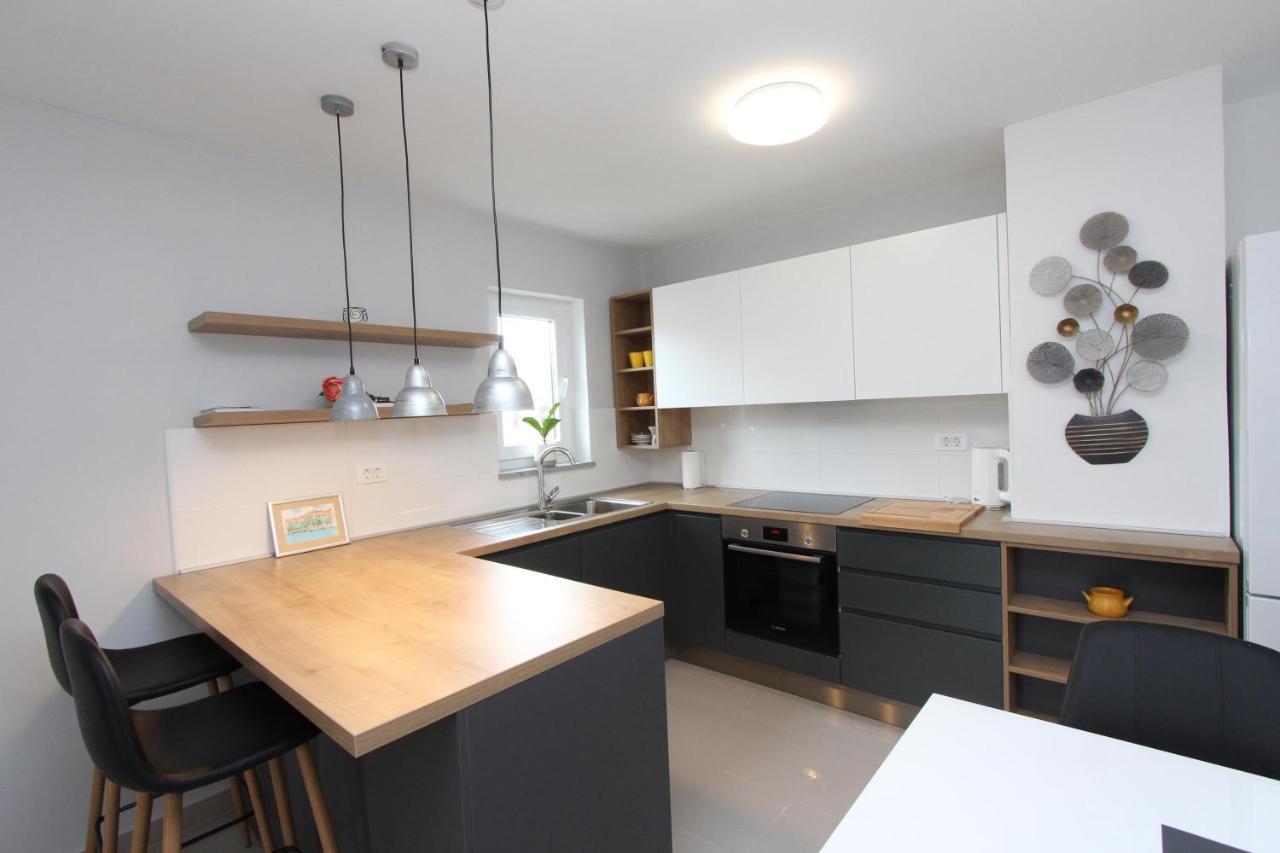 Apartment Sorriso 2 Rovinj Bagian luar foto