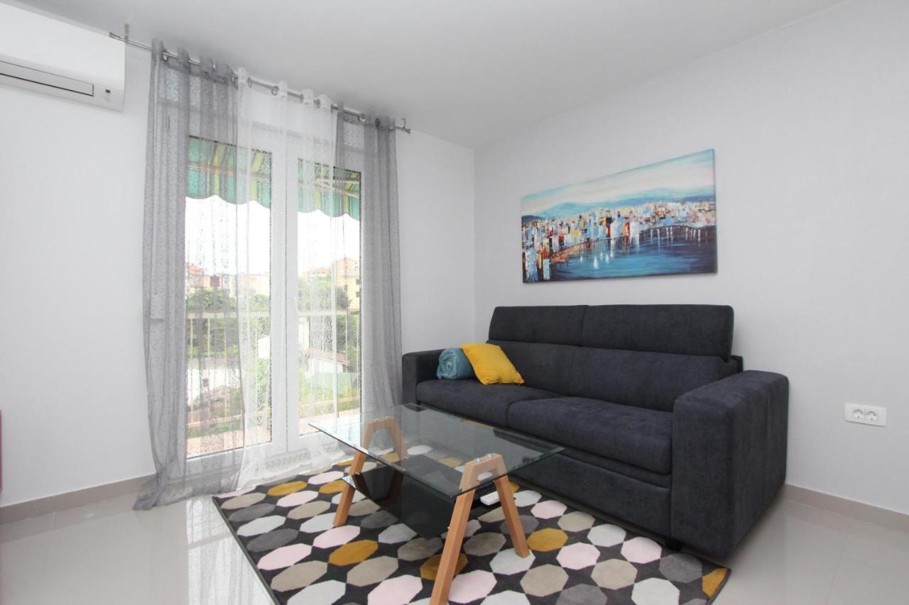 Apartment Sorriso 2 Rovinj Bagian luar foto